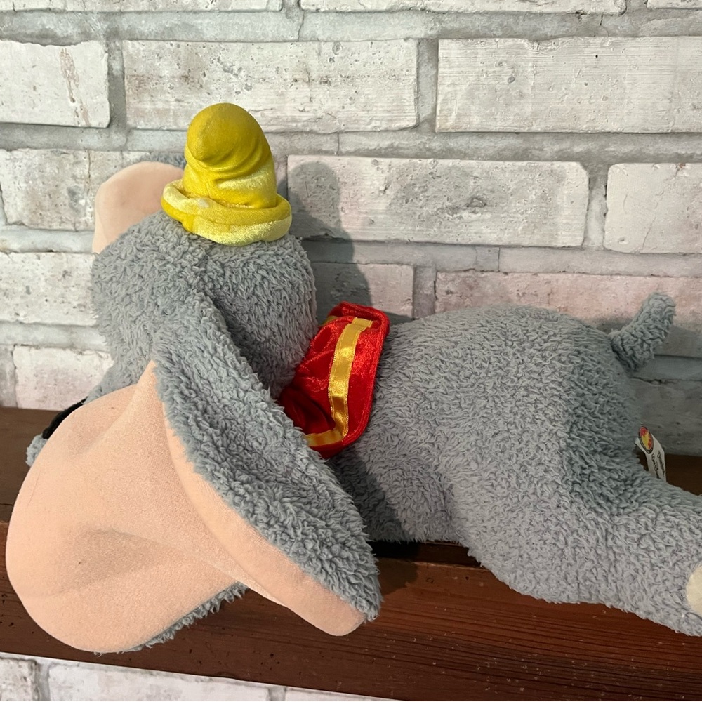 Disney Parks Dumbo Elephant‎ Plush Stuffed Animal 16” With Feather